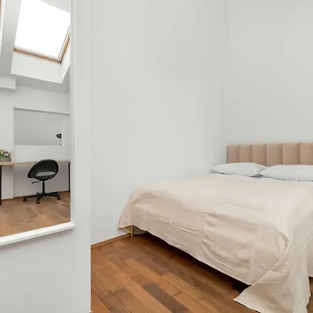 Prestige Tymienieckiego In With Parking By Renters Prestige *