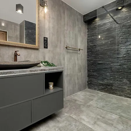 Prestige Tymienieckiego In With Parking By Renters Prestige Apartment Lodz (Lodz)